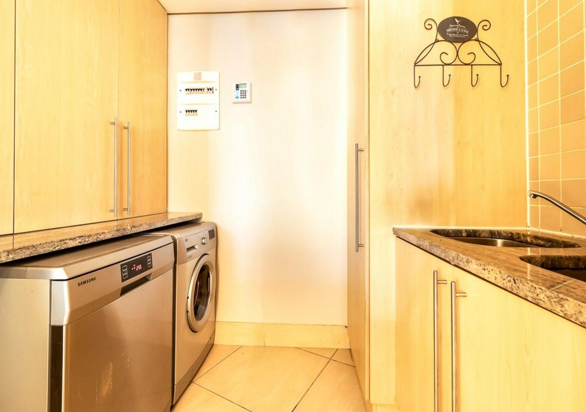 Apartment La Belle Vue By Host Agents *